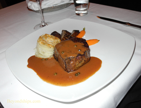 Picture meal at Le Bistro on Norwegian Epic cruise ship