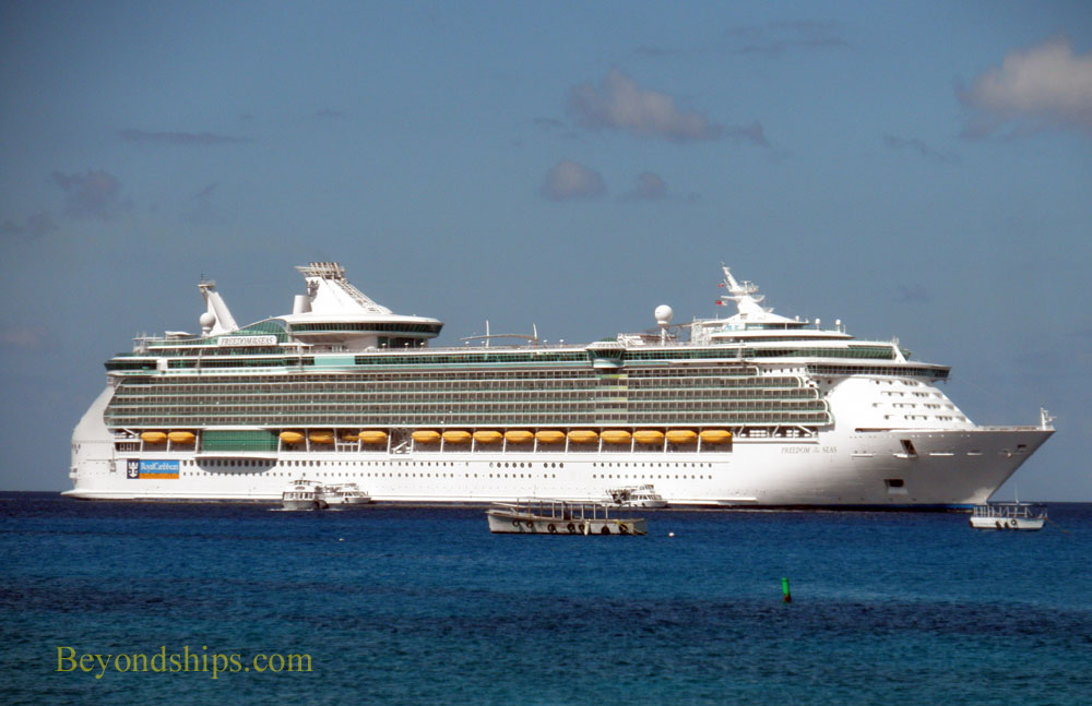 Freedom of the Seas in Grand Cayman