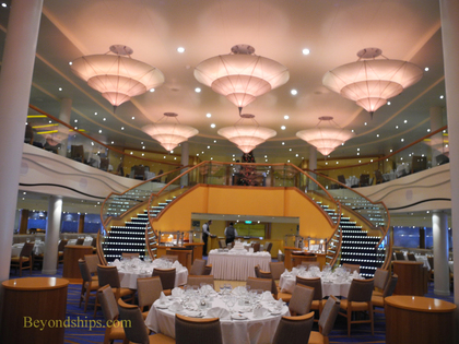 Picture Sapphire Restaurant on cruise ship Carnival Breeze