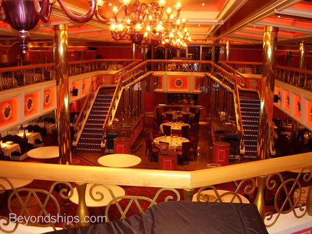 Picture cruise ship Carnival Valor dining room