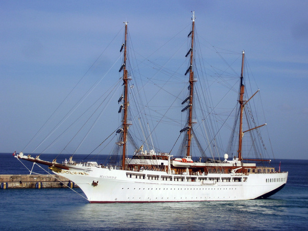 cruise ship Sea Cloud II