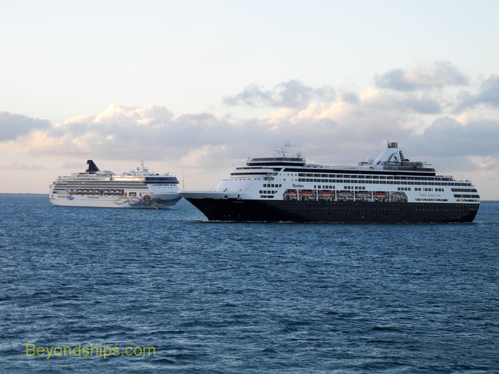 Cruise ships Ryndam and Norwegian Spirit