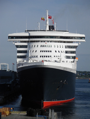 Picture Queen Mary 2