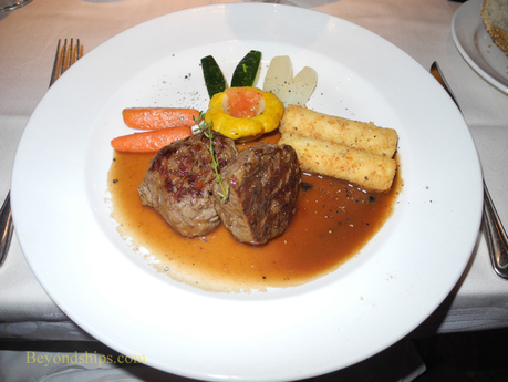 Picture Pub lunch on cruise ship Caribbean Princess.