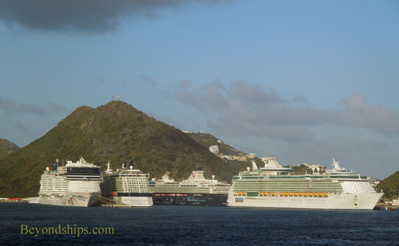 Cruise ships Independence of the Seas, Norwegian Epic, Celebrity Reflection and Mein Schiff 1. 