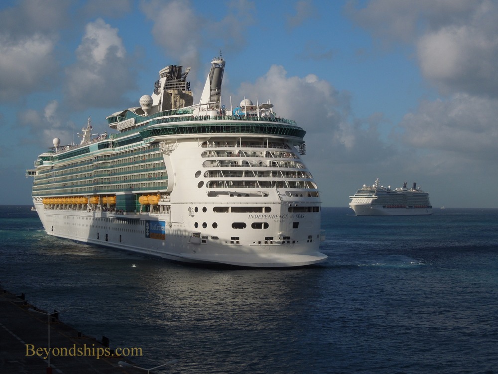 Picture Independence of the Seas cruise ship and Celebrity Reflection