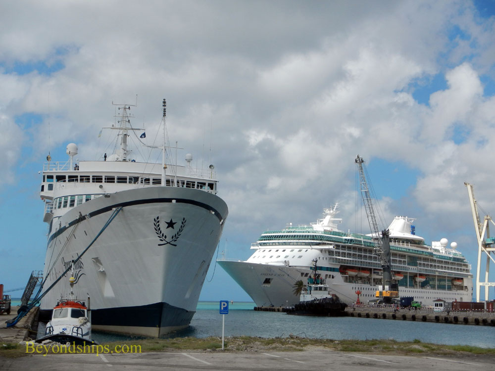 Cruise ships Freewinds and Legend of the Seas