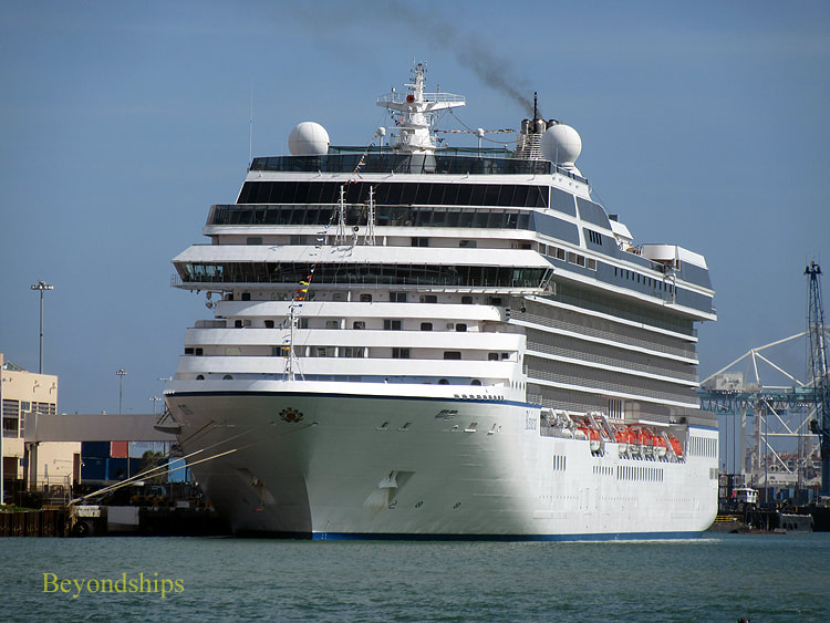 Cruise ship Oceania Riviera